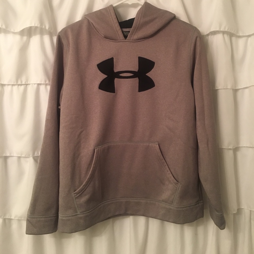 Under Armour Sweatshirt